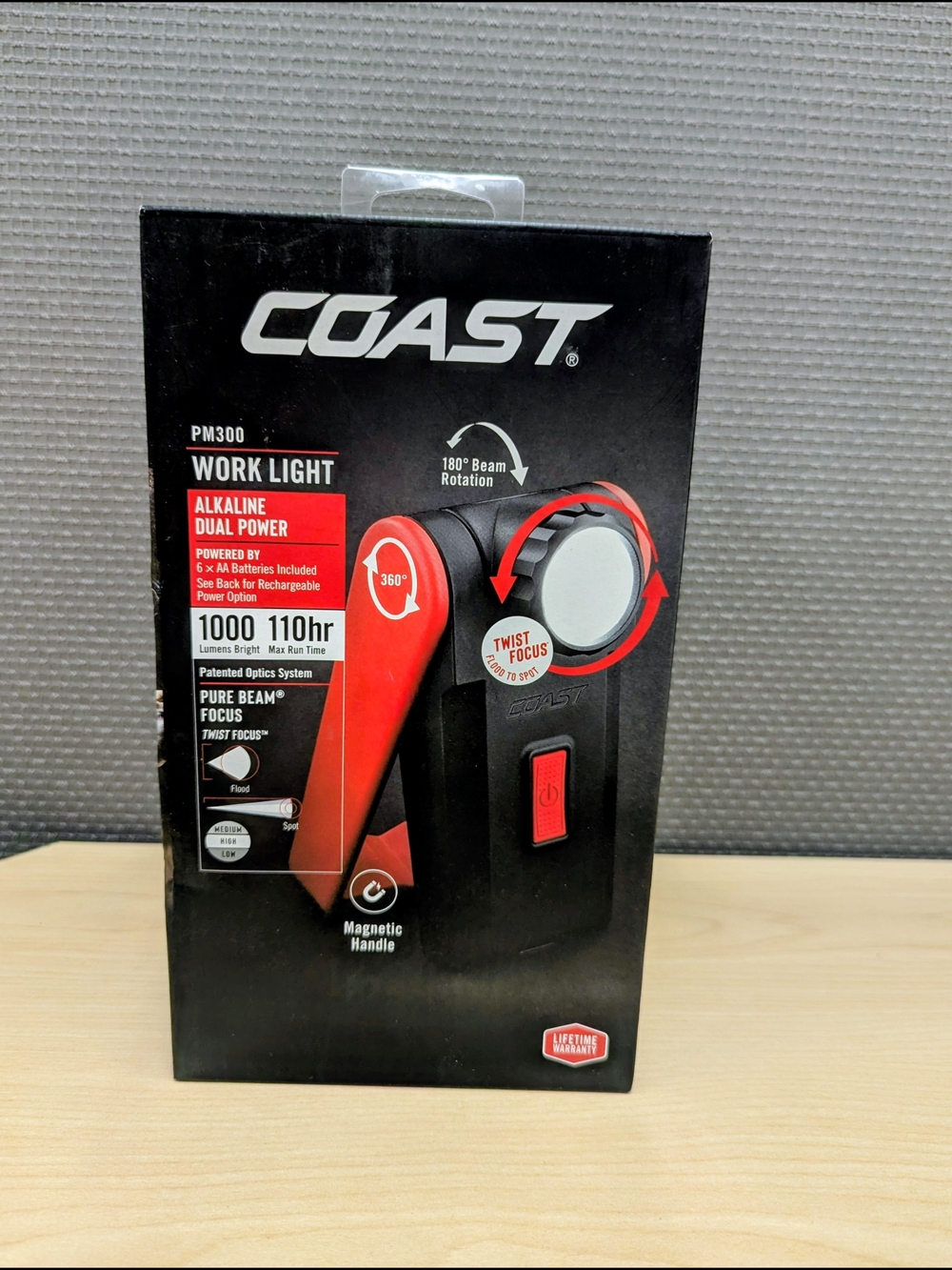 Coast PM300 Pure Beam Focus 1000 Lumen Magnetic Rotating Work Light 110 hours